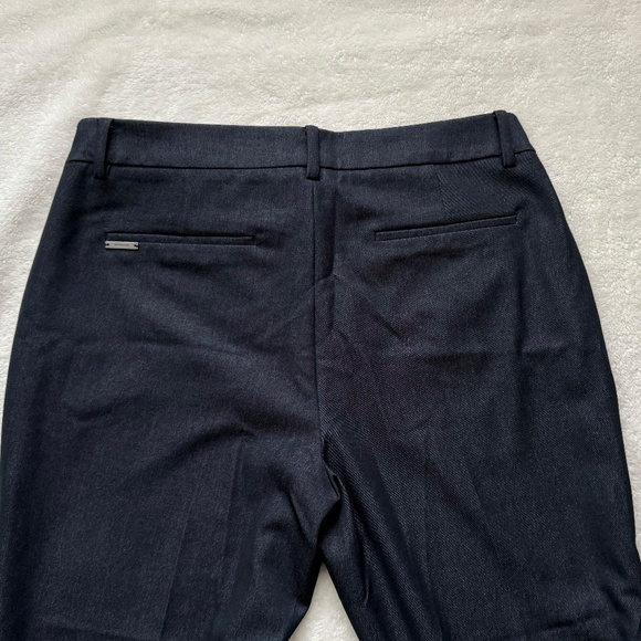 Women's Tahari Dressed Cropped Pants - Picture 4 of 11